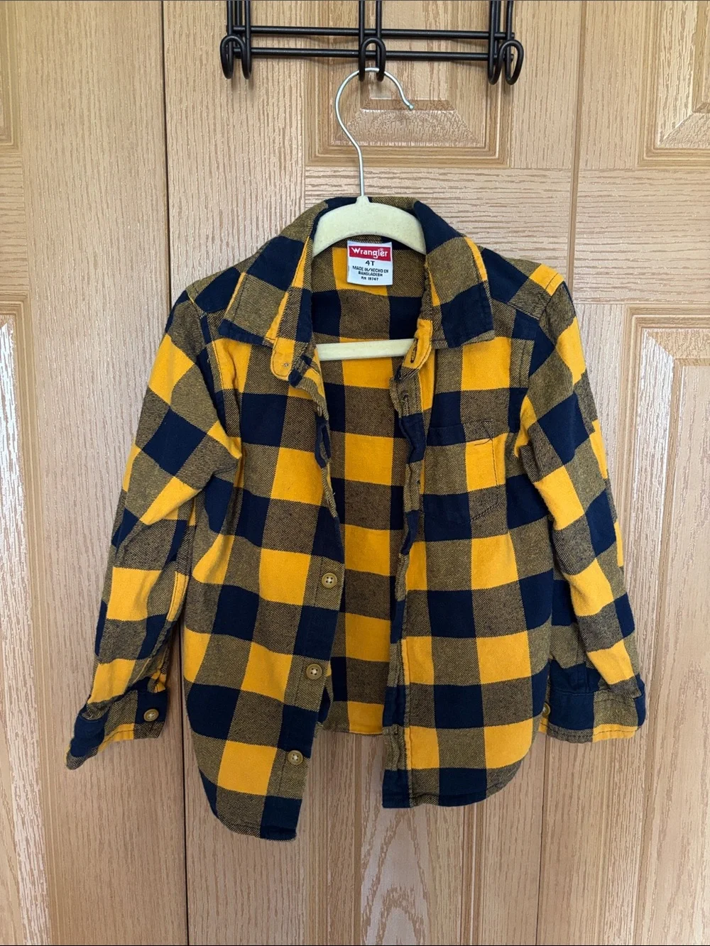 Wrangler Kids Yellow & Black Plaid Button-Down Shirt